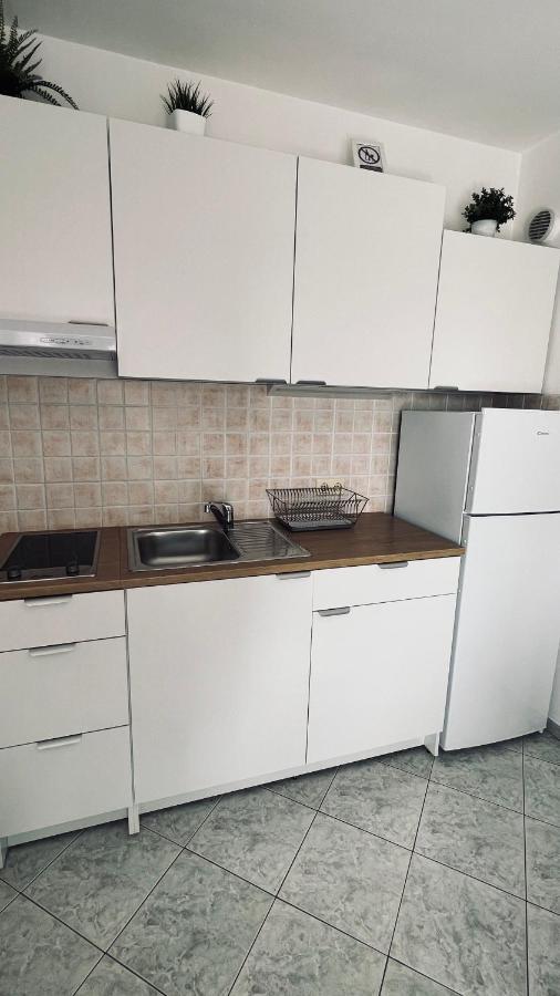 Nada And Family Apartment Rovinjsko Selo Ngoại thất bức ảnh