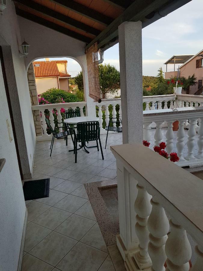 Nada And Family Apartment Rovinjsko Selo Ngoại thất bức ảnh